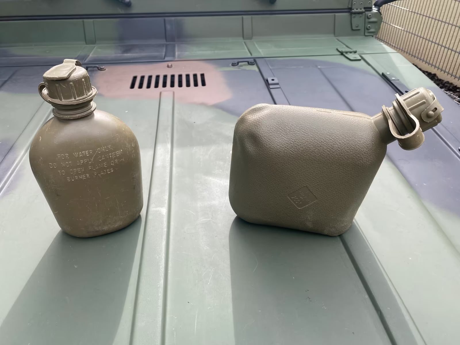2x US Army Feldflasche Trinkflasche 1,89 Liter Bundeswehr Outdoor