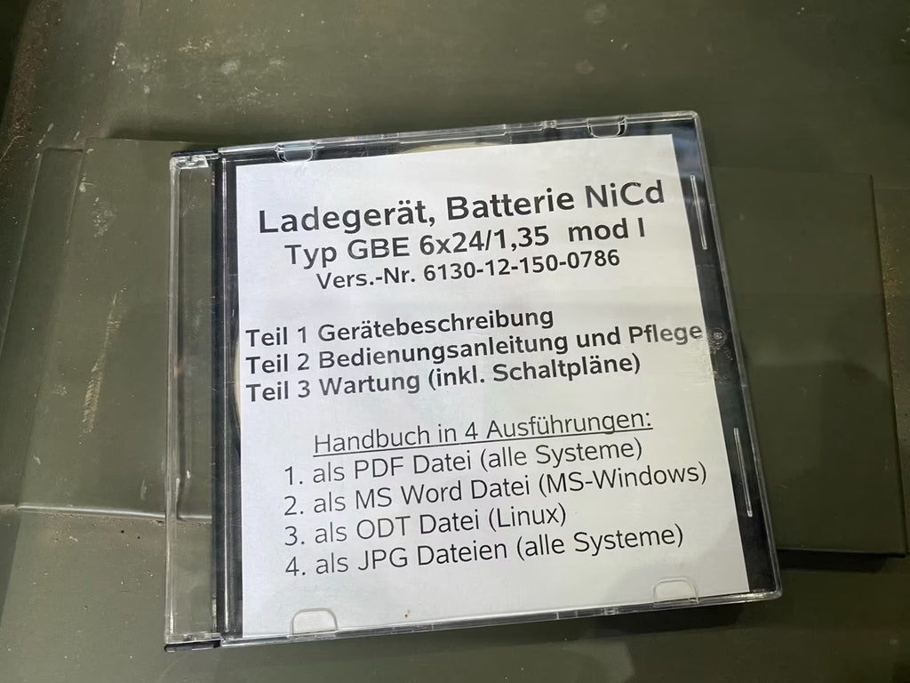 Ladegerät Bundeswehr Benning Bochold 1971 Batterien