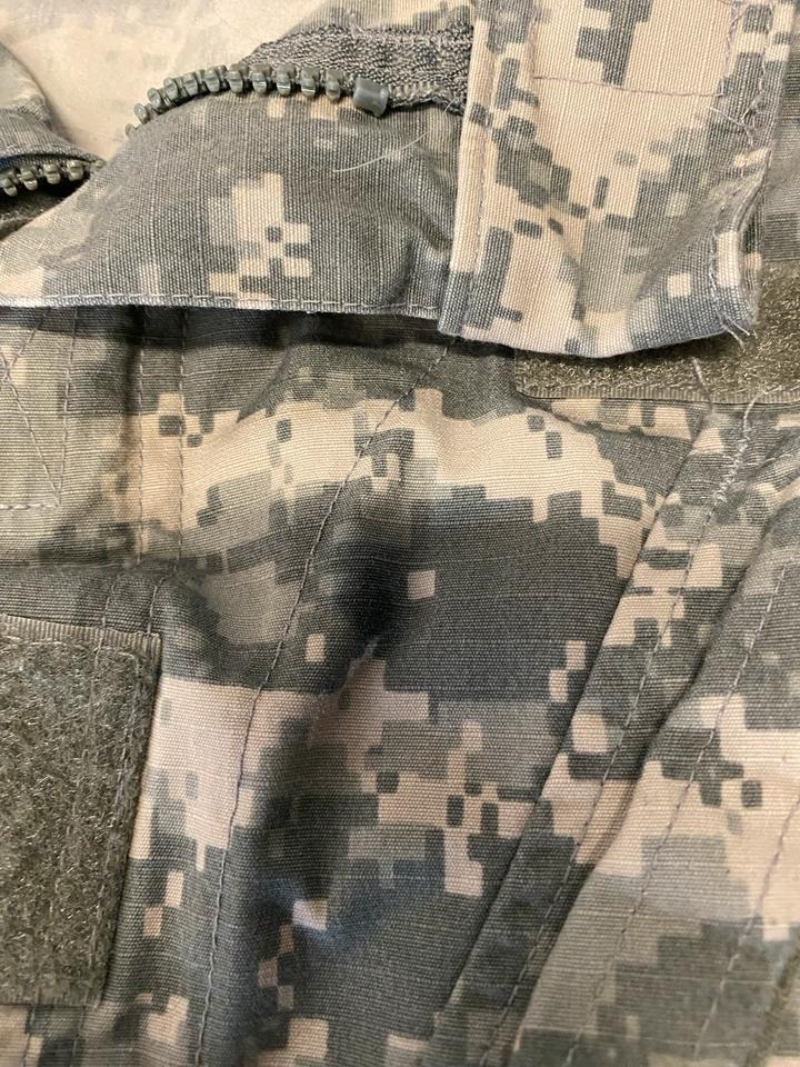 2x US Army Tarn Jacken mit Mängel Gr. Small-Short