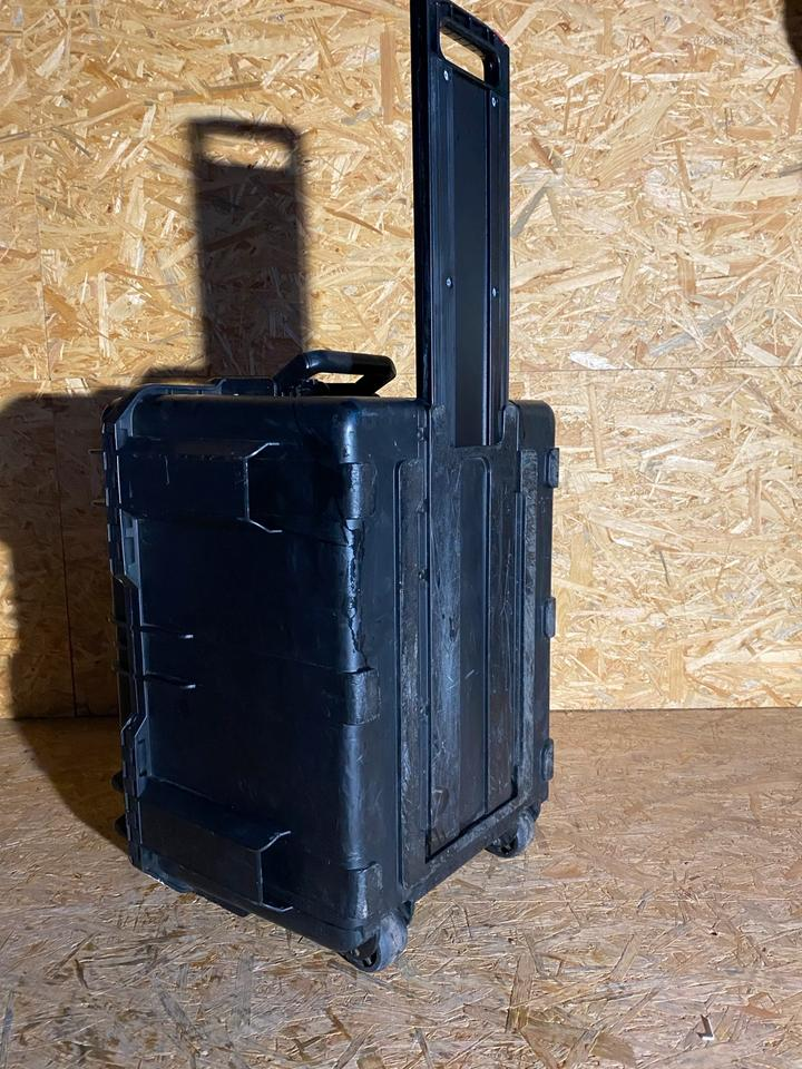 US Army SKB Airbus Case, Trolley, Box Bundeswehr