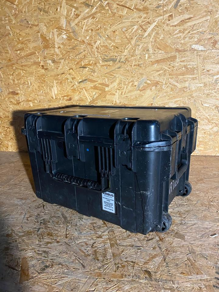 US Army SKB Airbus Case, Trolley, Box Bundeswehr
