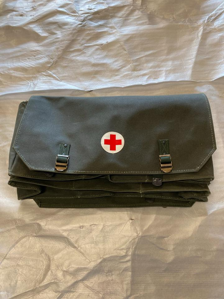 Schwedische Fahrradtasche Militär Rot Kreuz, Medical Tasche Neu