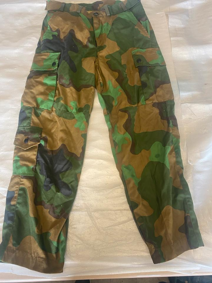 Holländische Militär Hose Gr. S Bundeswehr