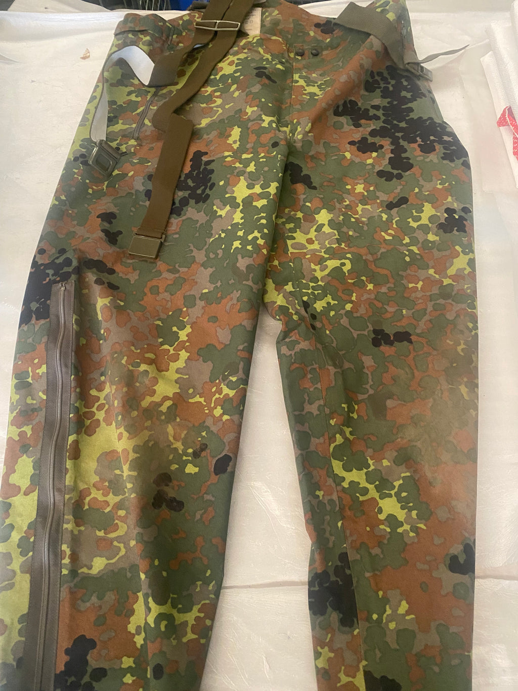 Nässeschutz Hose Bundeswehr Gr. 48-50,52-54-56-58